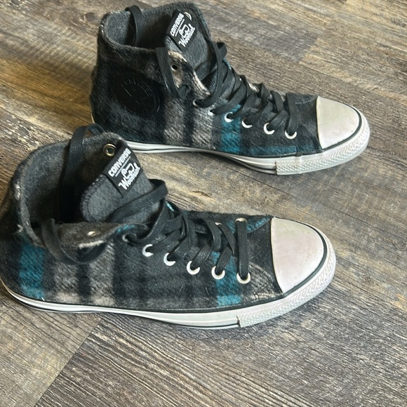 Unisex Converse Chuck Taylor All Star High plaid
Women’s 9.5 men’s 7.5 - Picture 3 of 12